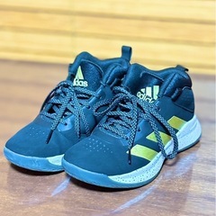 adidasバッシュ 20cm