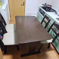 ダイニングテーブルセット（ニトリ商品）の画像
