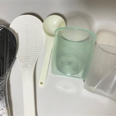 しゃもじ、無洗米軽量カップ