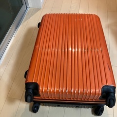 キャリーケース　スーツケースの画像