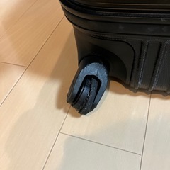 キャリーケース　スーツケースの画像