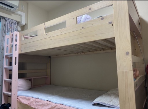 2段ベッド（宮棚・コンセント・照明付） シングルマットレス (ニトリ