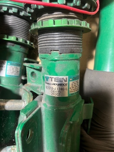 プリウス30のサスペンション。