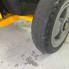 HUMMER 三輪車の画像