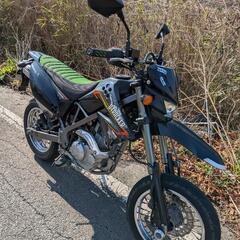 Dトラ　バイク　KAWASAKI Dトラッカー 125