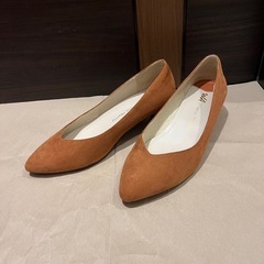 新品同様パンプス