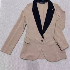 【美品】レディースジャケット ホワイト ベージュの画像