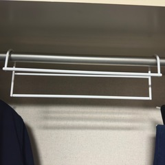 【取引中】ハンガーラック　収納衣服アップハンガー ホワイト 35.5cm幅4本セットの画像