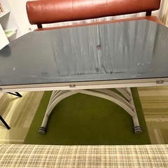 テーブルの画像