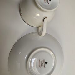 ウェッジウッド　オズボーン ティーカップ&ソーサー 　２客（ペア）の画像