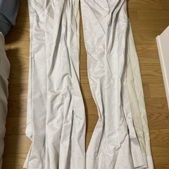 ニトリ　遮光1級カーテン　135cm
