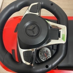 【値下げしました】メルセデスベンツ AMG GLE63 乗用玩具 子供用乗り物　レッドの画像