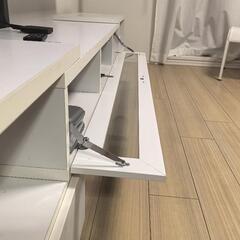 ただで譲ります。伸縮できるテレビ台の画像