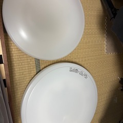 シーリングライト2つの画像