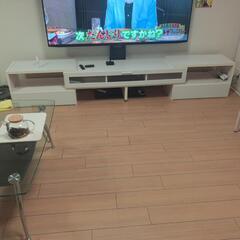 ただで譲ります。伸縮できるテレビ台の画像