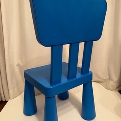IKEA MAMMUT キッズチェアの画像