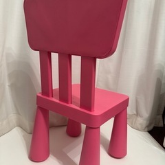 IKEA MAMMUT キッズチェアの画像