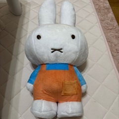 ミッフィーぬいぐるみ
の画像