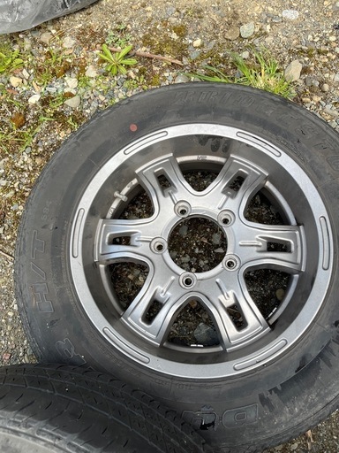 北海道札幌市近郊　ジムニー　タイヤホイールセット16インチ　5.5J