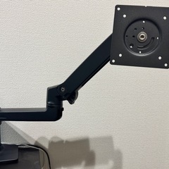 エルゴトロン　モニターアーム