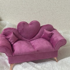 フライングタイガー　ソファー型ジュエリーケース