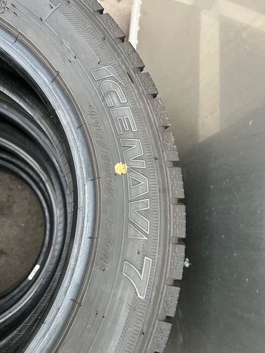 イボ付き！！グッドイヤー スタッドレスタイヤ185/60R15 4本セット