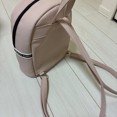 【美品】女の子　ベビーピンクのリュックの画像