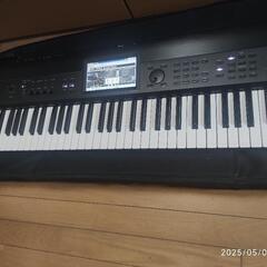 美品☆KORGワークステーションシンセサイザーKROME-73鍵盤ソフトケース付の画像