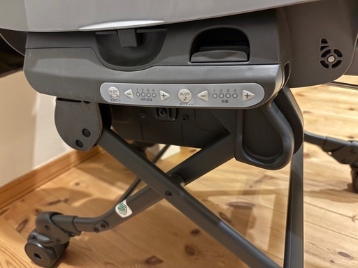 コンビ ネムリラ AUTO SWINGハイローチェア (価格相談可)