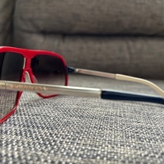 最終値下げカレラサングラス限定カラーの画像