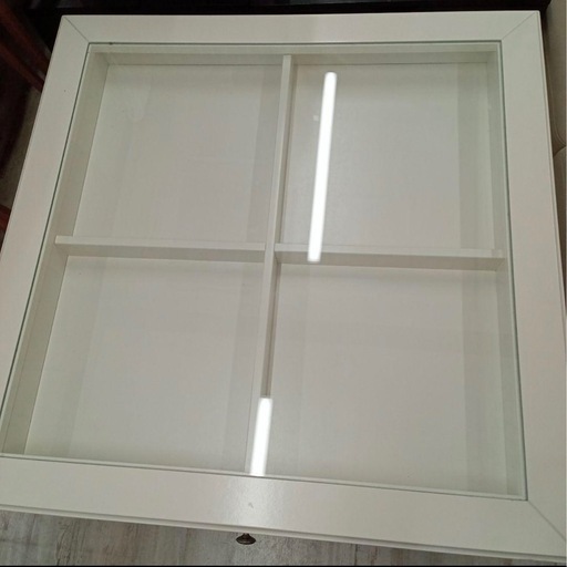 IKEA センターテーブル　リアトリプ