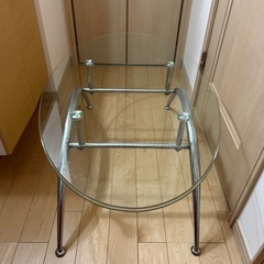 ガラステーブル