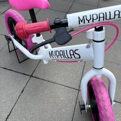 キックバイク　
自転車の画像