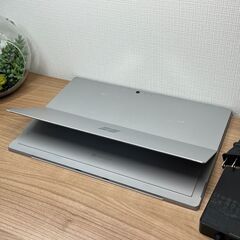 タッチペン付け＞01210　Microsoft Surface Pro6  第8世代 8GB/256　タッブレトの画像