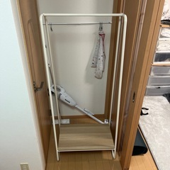 ハンガーラック