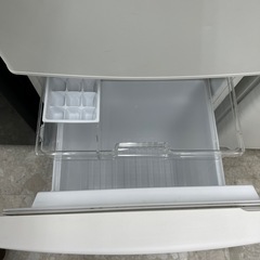 【お持ち帰り大特価•家電6ヶ月保証】Panasonic 冷蔵庫　138L NR-B14BW 2019年製の画像
