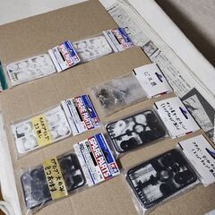 TAMIYA ハイトルクサーボセイバーとその残留パーツの画像
