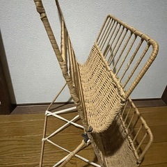 物干しラックと卓上ラックの画像