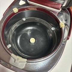 東芝製　炊飯器の画像