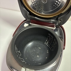 東芝製　炊飯器の画像
