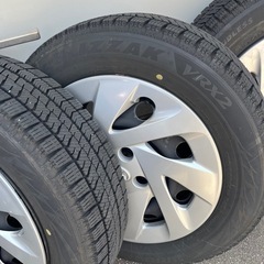 【お譲り先決定】スタッドレスタイヤ 4本セット スノータイヤBRIDGESTONE VRX2 175/65R15 ホイール・ナット付きの画像