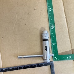 【美品】T型タップハンドル　ラチェット式　ハンドタップ・ラチェットタップホルダーの画像