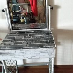 ドレッサー　鏡台　メイクアップに