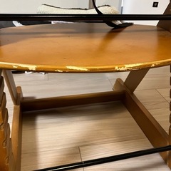 テーブル付きベビーチェアの画像