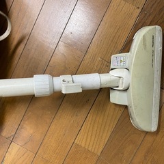 紙パック式掃除機の画像