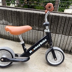 バランスバイク　ランニングバイク