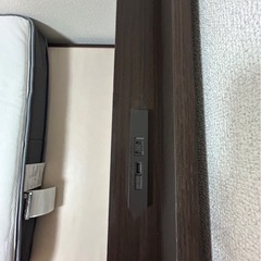 ベットフレームセミダブルの画像