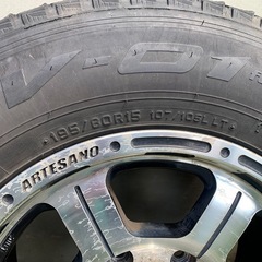 ハイエース　タイヤホイール4本セット　の画像