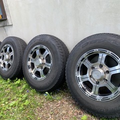 ハイエース　タイヤホイール4本セット　の画像