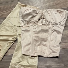 ブライダルブルーム　ビスチェ